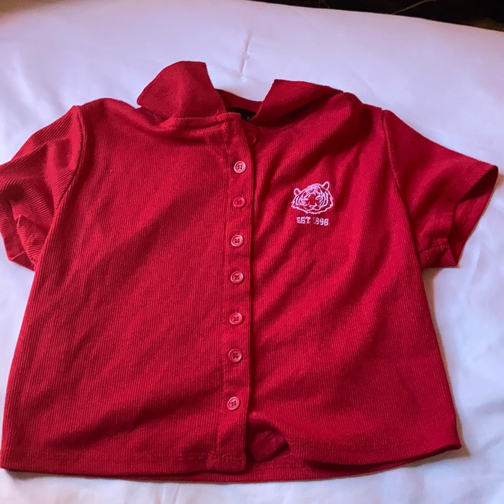 Small, Cropped, Collared, Red, Button Up shirt, S